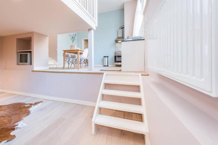 Hip Split Level Apartment On The Ground Floor อัมสเตอร์ดัม ภายนอก รูปภาพ
